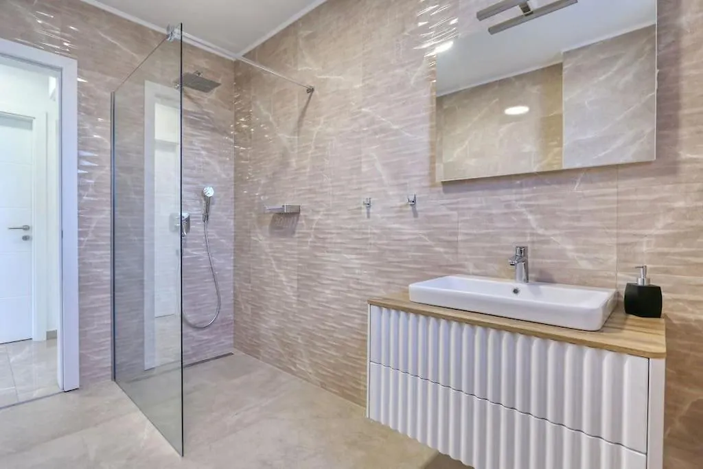 Villa Lela - Heated Pool, Sauna, Bbq, Activites Privlaka